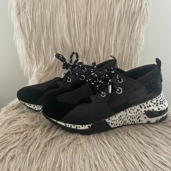 Steve Madden Shoes - Steve Madden Cliff Chunky Sole Lace Up Platform Fashion Sneakers Women's Size 9